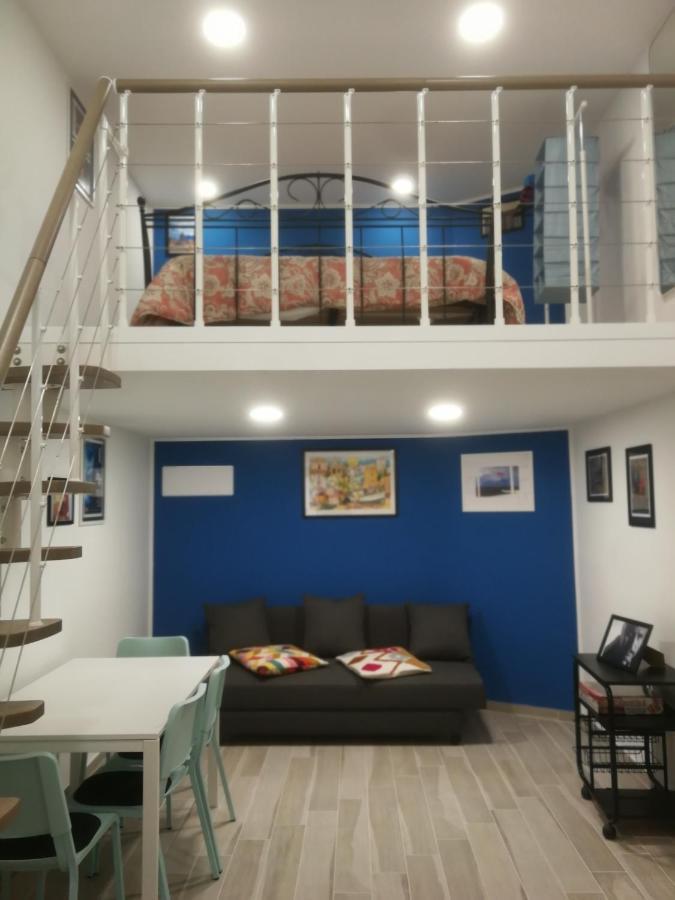 atocà2 confortevole loft vedi anche atocà1 e atocà3 Palerme Extérieur photo